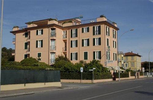 Arianna Hotel Marina di Pietrasanta Exterior photo